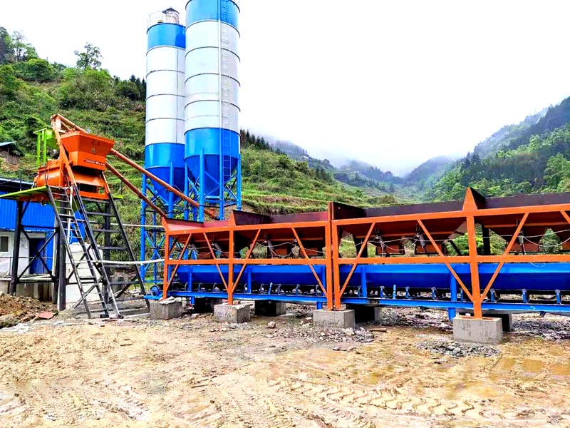 50混凝土攪拌站建設(shè)方案之安裝注意事項(xiàng)，攪拌站廠家安裝攪拌站！