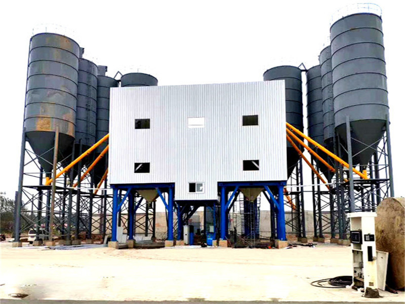 投資大型120混凝土攪拌站賺錢(qián)么？這個(gè)建筑機(jī)械廠家給您答案！
